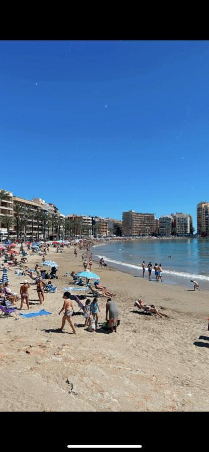 Apartamento Playa Del Cura ตอร์เรเวียคา ภายนอก รูปภาพ